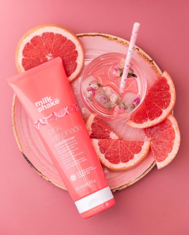 Milk shake pink lemonade Odżywka do włosów z różowym pigmentem 250ml