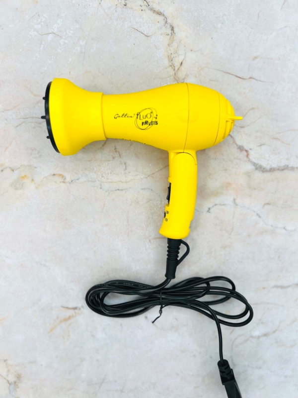 Labor pro b352g fluo fruits lemon mini Suszarka do włosów żółta.jpg