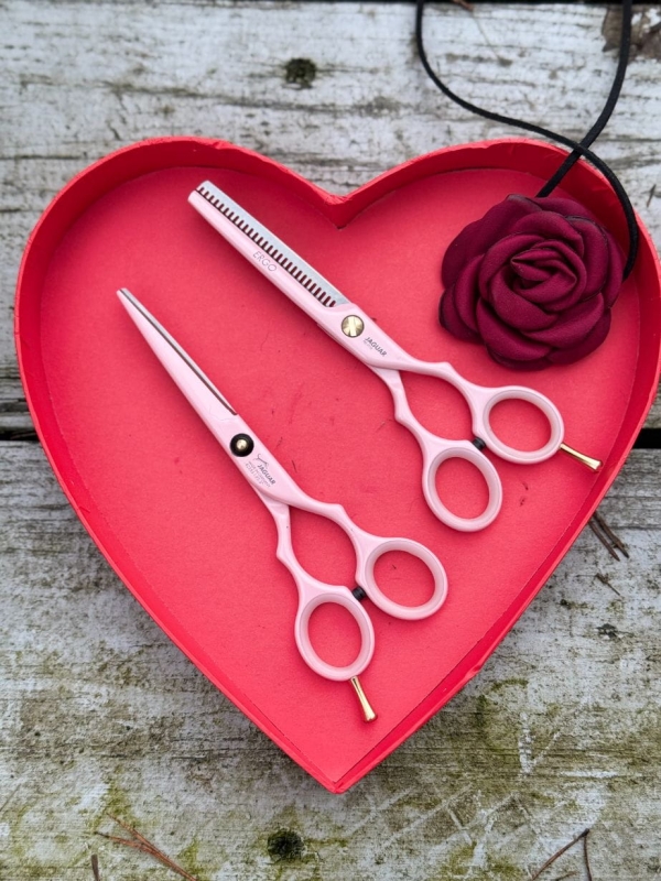 Jaguar pre style ergo pink Zestaw nożyczki 5,5" i degażówki fryzjerskie 5,5".jpg