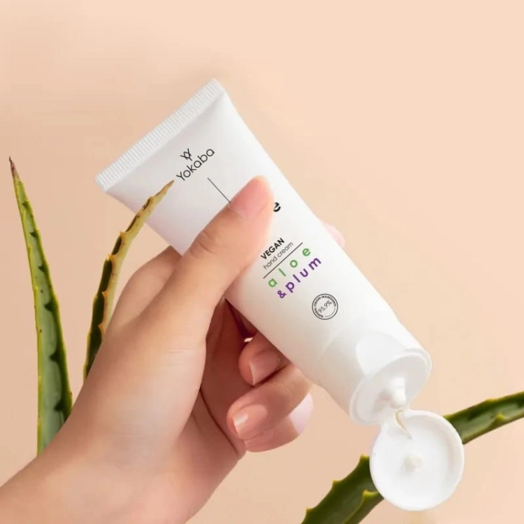 Yokaba aloe&plum cream hand&body Nawilżający krem do ciała i dłoni 75ml