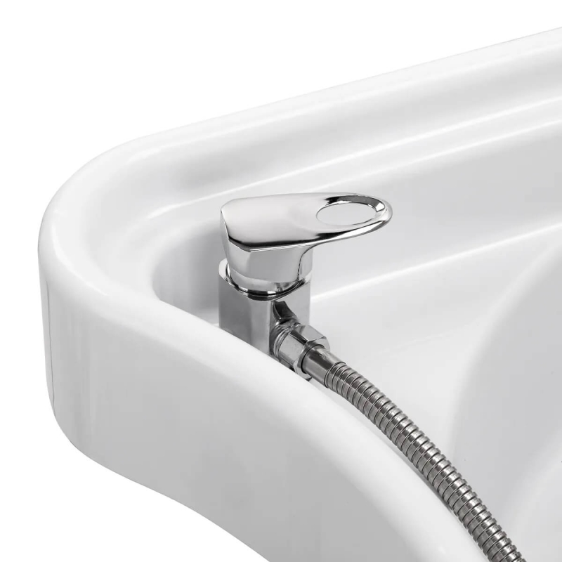 Gabbiano Przenośna myjnia fryzjerska head spa 050 czarna.jpg