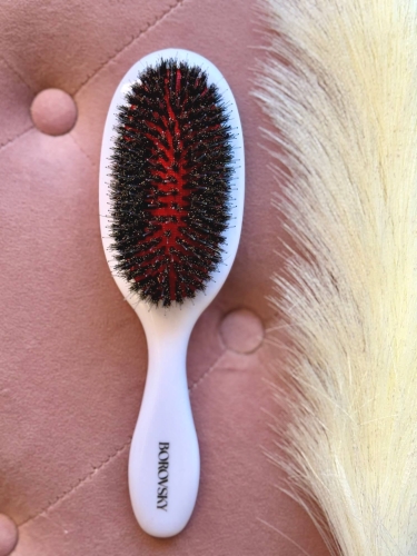 Borovsky extensions white Sczotka do włosów przedłużanych biała.jpg