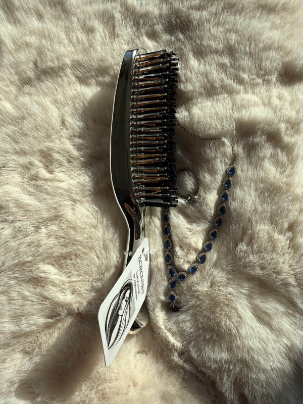 Scalp brush Borovsky silver Szczotka do pielęgnacji włosów i skóry głowy srebrna.jpg