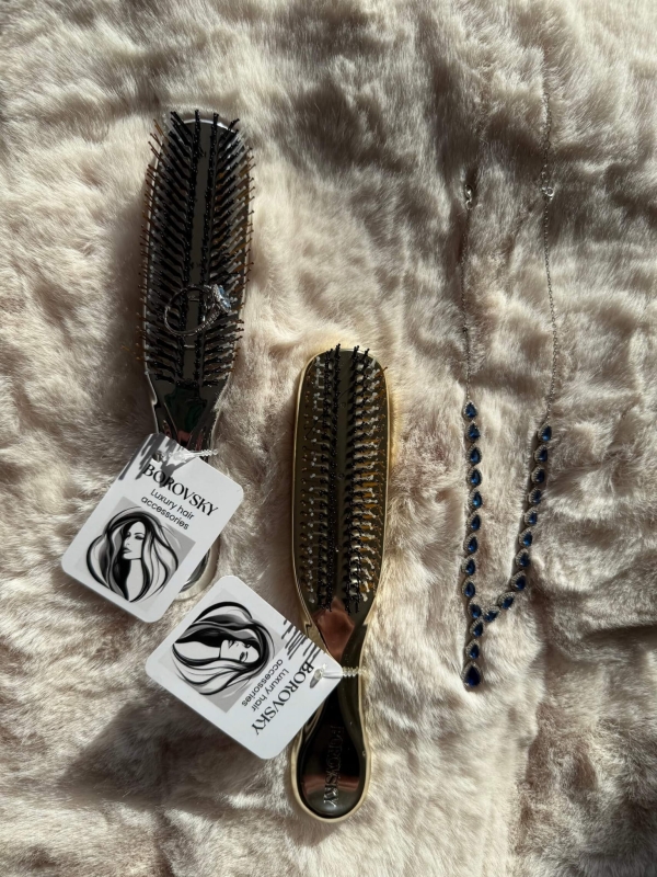 Scalp brush Borovsky silver Szczotka do pielęgnacji włosów i skóry głowy srebrna.jpg