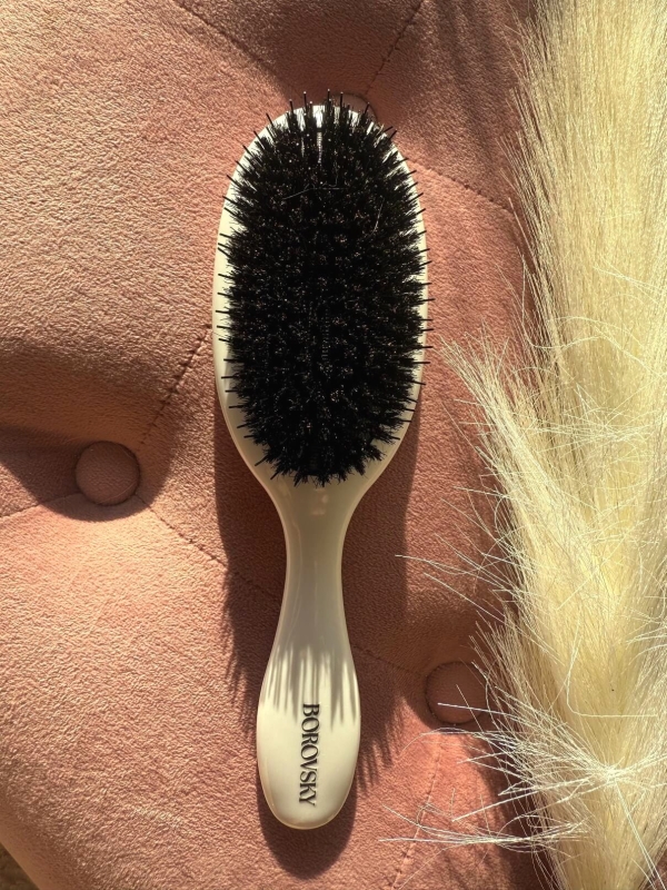Borovsky hair extensions Szczotka do włosów przedłużanych white pearl pro.jpg