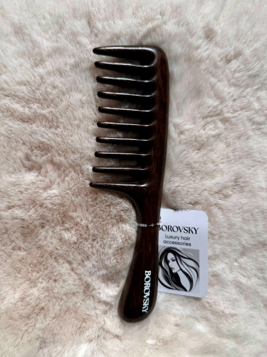 Borovsky Wood Grzebień polerowany do rozczesywania włosów.jpg