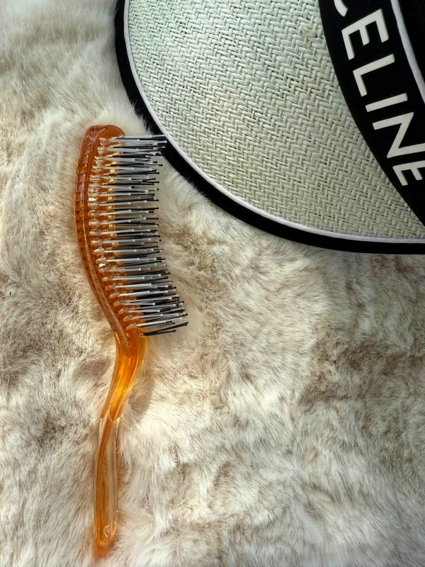 Scalp Brush Borovsky Peach Szczotka do pielęgnacji włosów i skóry głowy.jpg