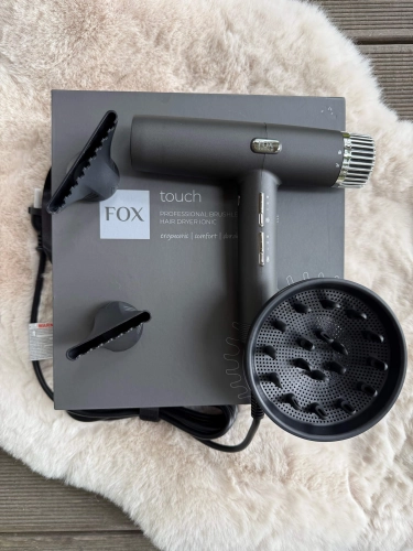 Fox touch Suszarka do włosów z jonizacją i dyfuzorem 1800w + szczotka 