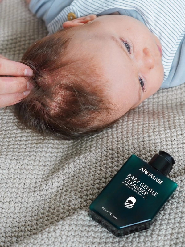 Aromase baby gentle cleanser Emulsja myjąca dla dzieci i niemowląt 80ml.jpg