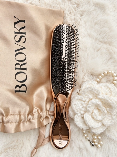 champagne-borovsky-web(1).jpg